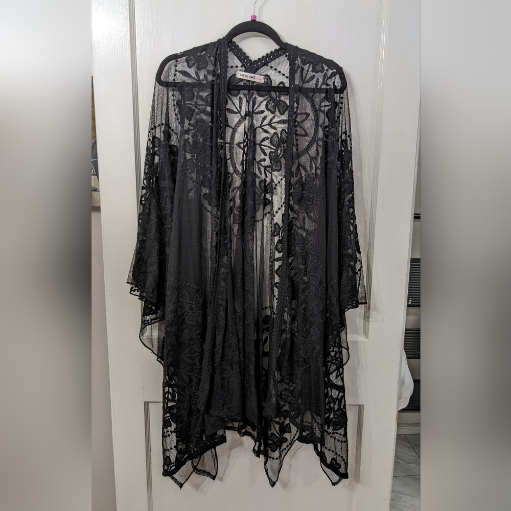 Black Lace Vest One Size Origami